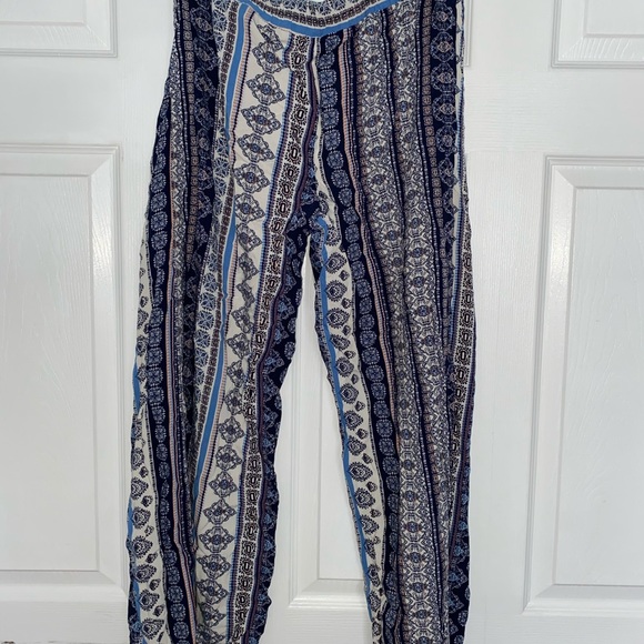 Flowy Pants - Picture 4 of 4